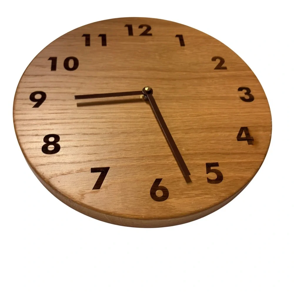 Vintage Mid Century Modern Solid Oak Wood Wall Clock 10 Inch Round Quartz Analog